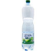 Вода мінеральна Добра вода слабогазована 1,5 л