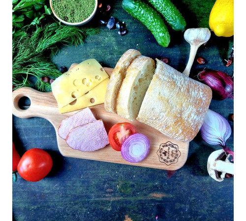 Дошка дерев\'яна з ручкою Maysternya 8918 35 х18 х1.5 см