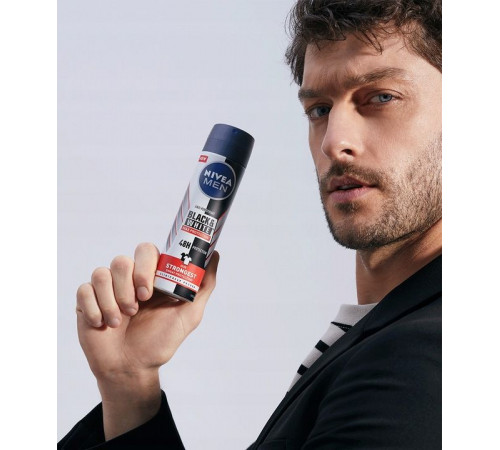 Дезодорант-антиперспірант чоловічий Nivea Black & White Max Protection спрей 150 мл Дезодорант-антиперспірант чоловічий Nivea Black & White Max Protection спрей 150 мл