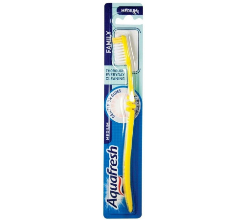 Зубная щетка Aquafresh Family Средняя